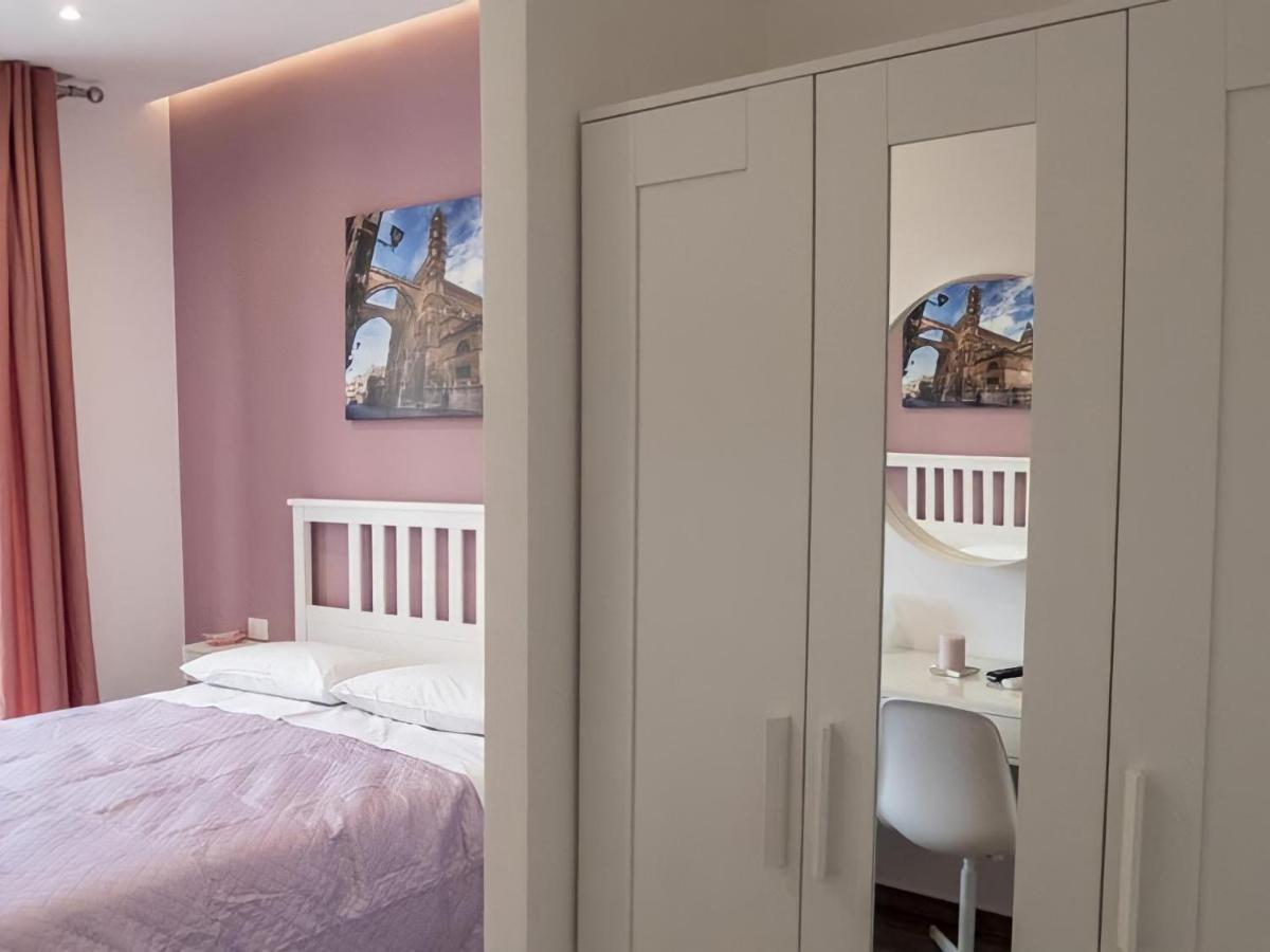 Garibaldi Rooms 29 - Piazza Marina A Palermo - In Pieno Centro. Exterior photo