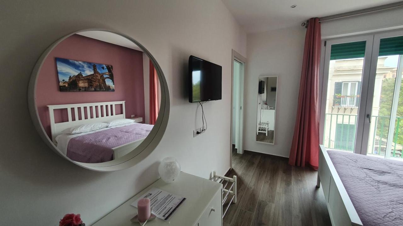Garibaldi Rooms 29 - Piazza Marina A Palermo - In Pieno Centro. Exterior photo